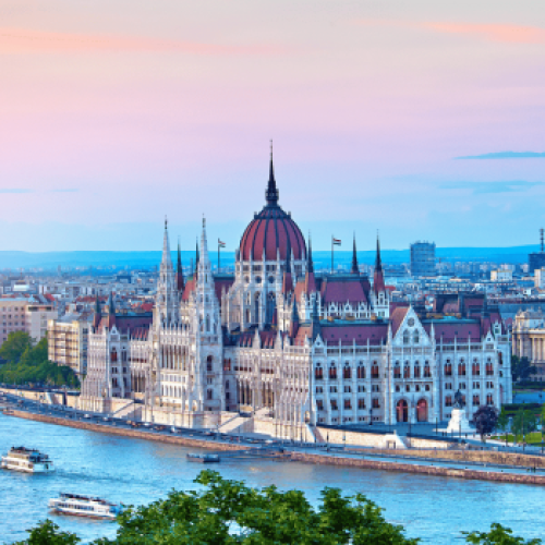 Hungary với triển vọng kinh tế và lợi ích định cư lâu dài